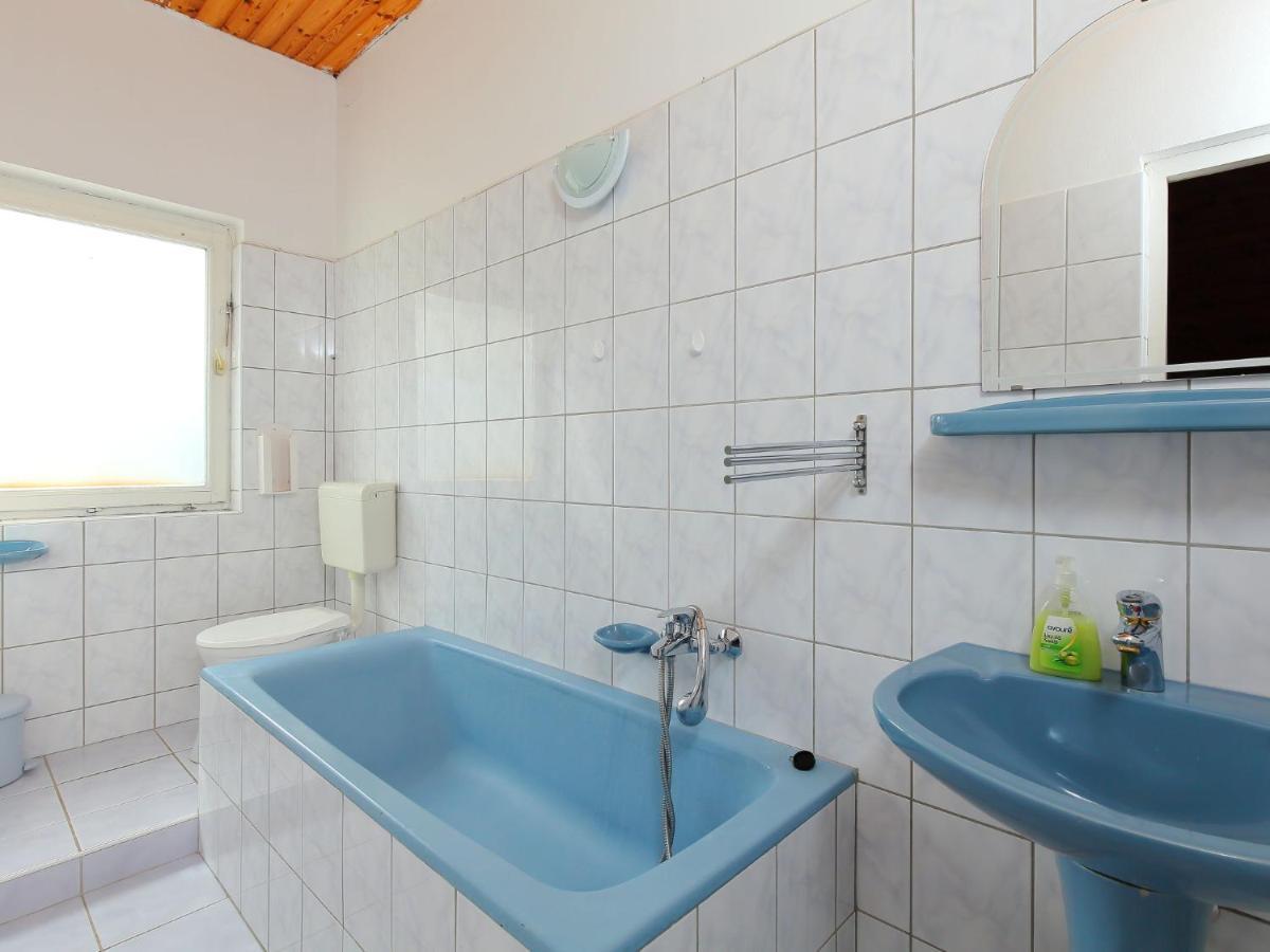 Holiday Home Violetta By Interhome บาลาทอนเคเนเช ภายนอก รูปภาพ